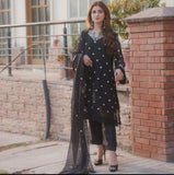 HANIA AMiR Shafoon Embroidered 3pcs Black Color.